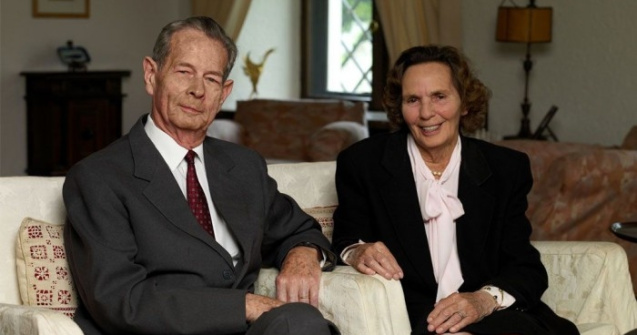 Sicriul cu trupul neinsufletit al Reginei Ana este adus in tara marti