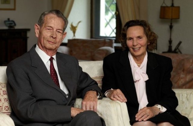 Sicriul cu trupul neinsufletit al Reginei Ana este adus in tara marti, apoi va fi depus la Castelul Peles