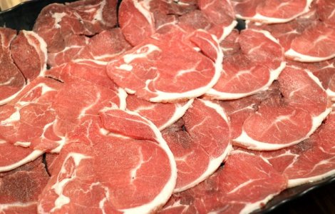 Proiect pentru reducerea risipei alimentare. Magazinele vor dona mancarea ramasa