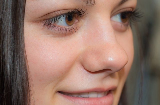 Care sunt originile zambetului? O noua descoperire in lantul evolutiei oamenilor