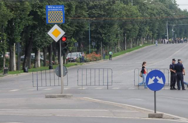 Restrictii de circulatie pe 13 august, in centrul Capitalei, pentru funeraliile Reginei Ana