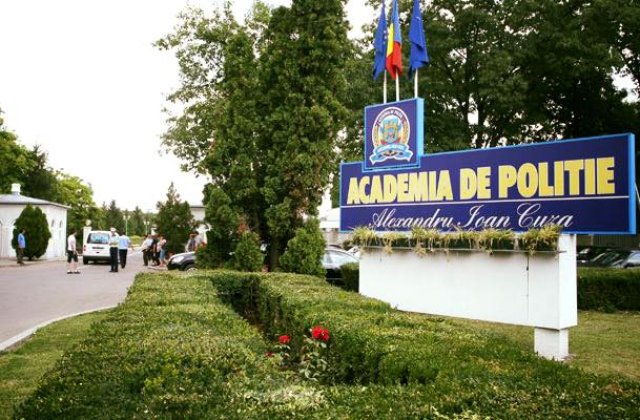 Mai multi candidati respinsi la Academia de Politie reclama ca variante de raspuns la testul grila au fost gresite