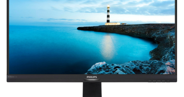  Foto  Cum sa faci fata hackerilor: Primul monitor Philips cu Popup Webcam