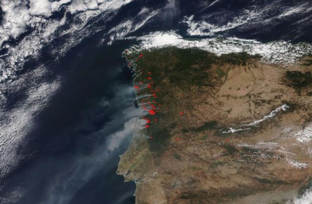 Cum arata incendiile din Portugalia vazute din spatiu