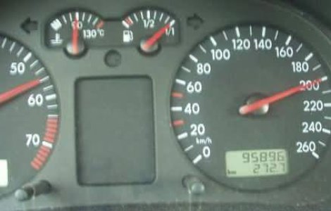 Sofer prins in timp ce conducea cu 200 de kilometri la ora, pe A3