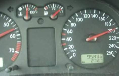 Sofer prins in timp ce conducea cu 200 de kilometri la ora, pe Autostrada A3