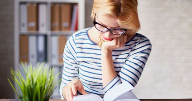  Top  TOP 10 carti pe care orice Millennial ar trebui sa le citeasca