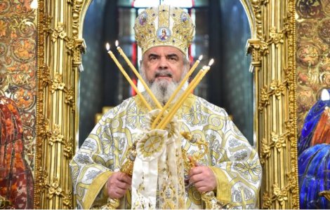 Salariul Patriarhului Daniel, dublat in noua lege a salarizarii bugetarilor