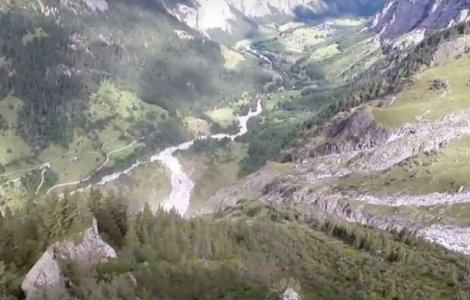  Video  Un italian si-a filmat propria moarte, in timp ce efectua o cascadorie aeriana