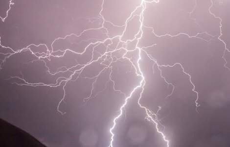 A intrat in Cartea Recordurilor! Locul in care se produc cele mai multe fulgere de pe Pamant