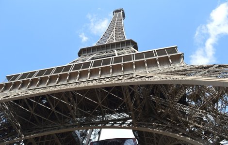 Atacurile teroriste au avut un impact de 750 de milioane de euro asupra turismului din Paris