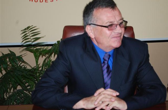 Vicepresedintele Agentiei Medicamentului, Lazar Iordache, arestat preventiv