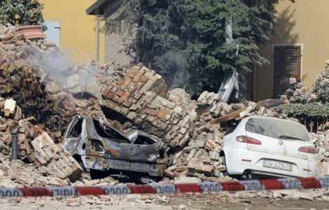 Cutremur devastator in Italia: Cel putin 22 de morti