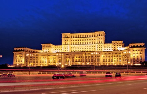 Camera Deputatilor si Senatul, convocate sa-si inceapa ultima sesiune inainte de alegeri pe 1 septembrie