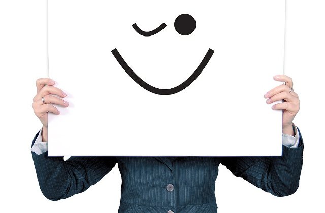 Ce se intampla cand clipim? Un nou tip de miscare al ochiului, descoperit de cercetatori