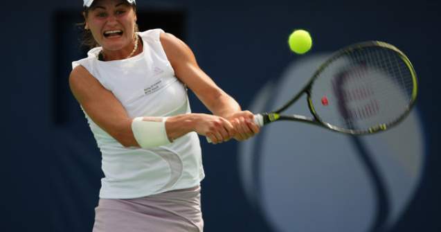 Monica Niculescu si Sania Mirza, in finala turneului de la New Haven