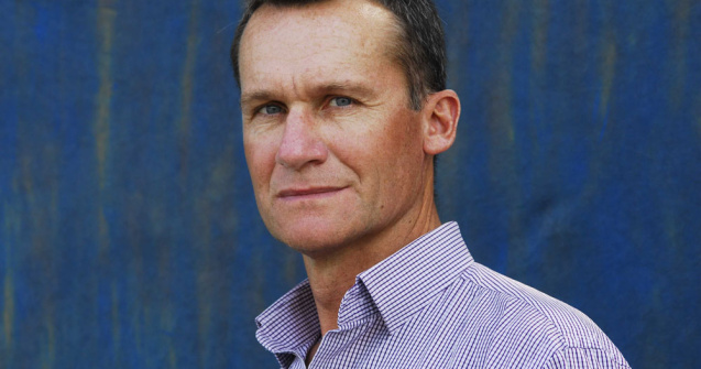 Andrei Makine: Suntem la doua minute de izbucnirea unui razboi