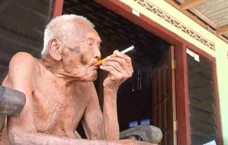 "Cel mai longeviv om din lume", un indonezian in varsta de 145 de ani