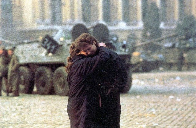 Imagini nemaivazute pana acum de la Revolutie - partea I