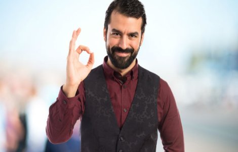  Video  Motivul pentru care barbatii se fotografieaza facand acest gest