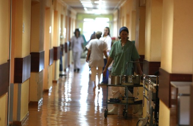 Criza de la Spitalul Floreasca s-a incheiat: Medicii si-au retras demisiile