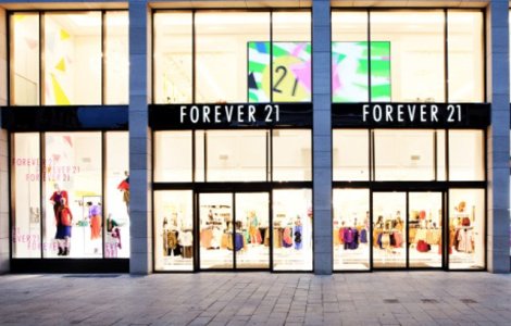 Forever 21 surprinde orasul Bucuresti