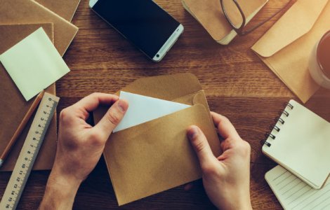 Solutia unui barbat care nu isi amintea adresa destinatarului