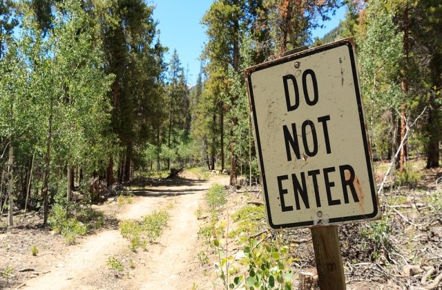 Top 6 locuri IMPRESIONANTE din Romania in care accesul este INTERZIS