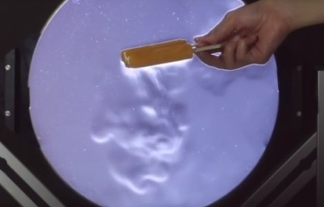  Video  Experiment INEDIT! Fenomenul prezent ZILNIC in viata noastra, dar pe care nu il putem vedea