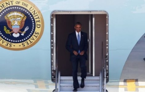 Mesaj sarcastic pe Twitter dupa un incident protocolar la sosirea lui Barack Obama in China