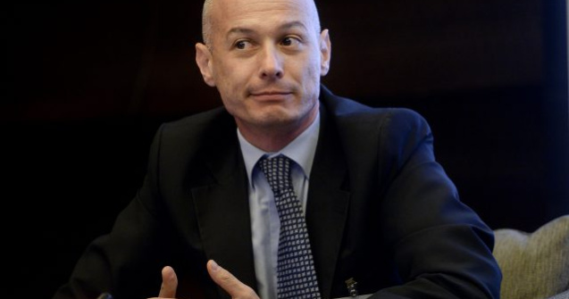 Judecatorii nu-i permit lui Bogdan Olteanu sa discute cu parintii