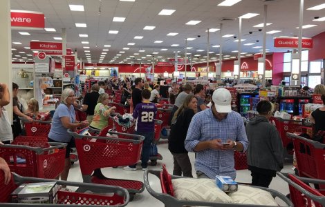 De ce trebuie sa fim atenti la cumparaturile de Black Friday