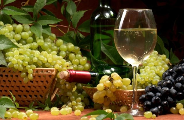 Viticultorii romani vor ca in scoala sa se predea cursuri privind consumul de vin cu moderatie