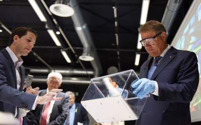 Foto  Steagul Romaniei,...