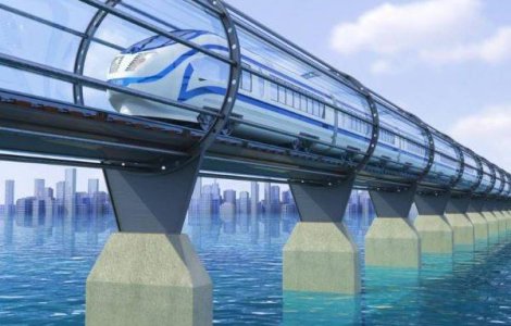  Video  Un roman lucreaza la trenul viitorului