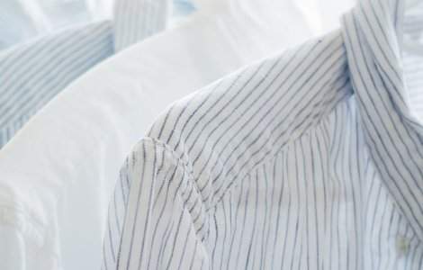 Motivul pentru care camasile barbatesti au nasturi pe dreapta