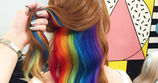 Parul curcubeu ascuns: cel mai nou trend in materie de coafura