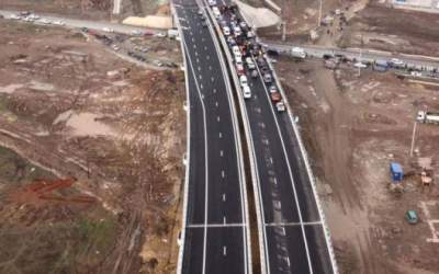 Autostrada inchisa de un an....