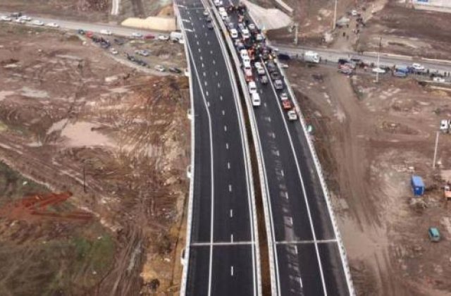 Autostrada inchisa de un an. Stadiul lucrarilor pe Sibiu-Orastie