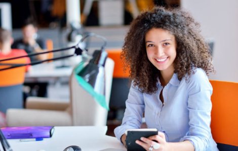 Cum isi evalueaza romanii serviciul. Care este locul de munca perfect in viziunea lor