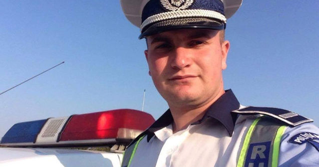  Top  5 lucruri pe care sa nu i le spui unui politist care te-a oprit in trafic