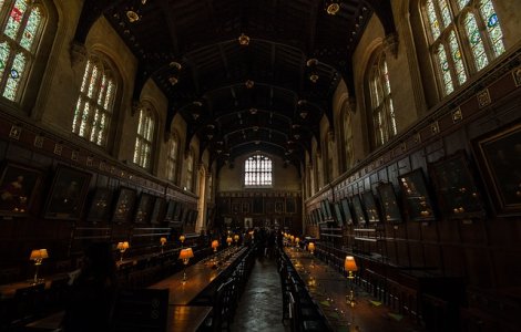 21 de liceeni romani au invatat pentru o saptamana la Oxford