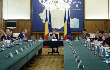 Transportatorii au fost la guvern pentru negocieri si spun ca s-a convenit inghetarea pentru sase luni a tarifelor RCA