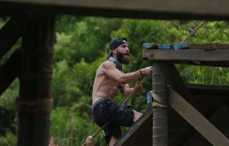 Lucian este primul concurent din Supravietuitorul eliminat la Consiliul tribal