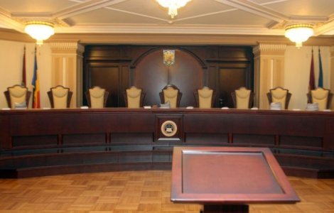 Legea care prevede majorarea salariilor, neconstitutionala