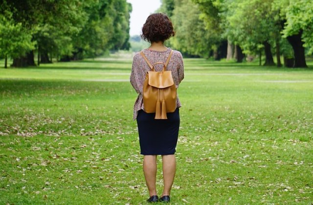 O tanara din Austria si-a dat in judecata parintii din cauza unor fotografii