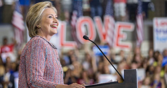 Hillary Clinton si-a reluat campania electorala