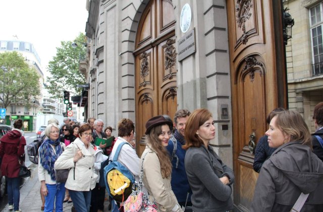 Ambasada Romaniei la Paris si-a deschis portile