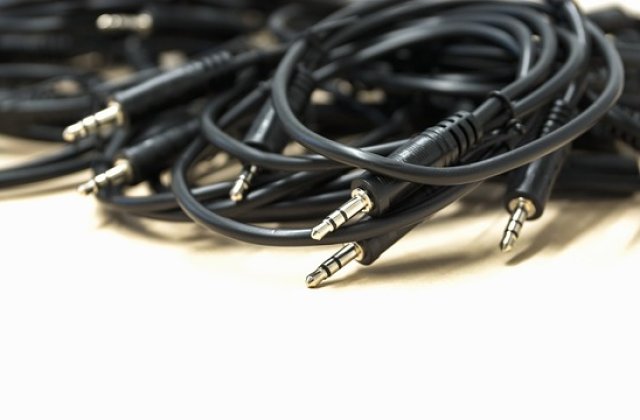 Istoria Jack-ului de 3.5 milimetri de la casti