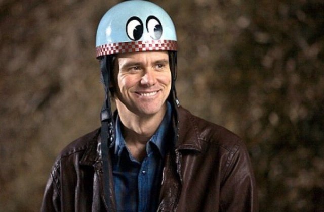 Actorul Jim Carrey a fost dat in judecata pentru uciderea din culpa a fostei sale iubite